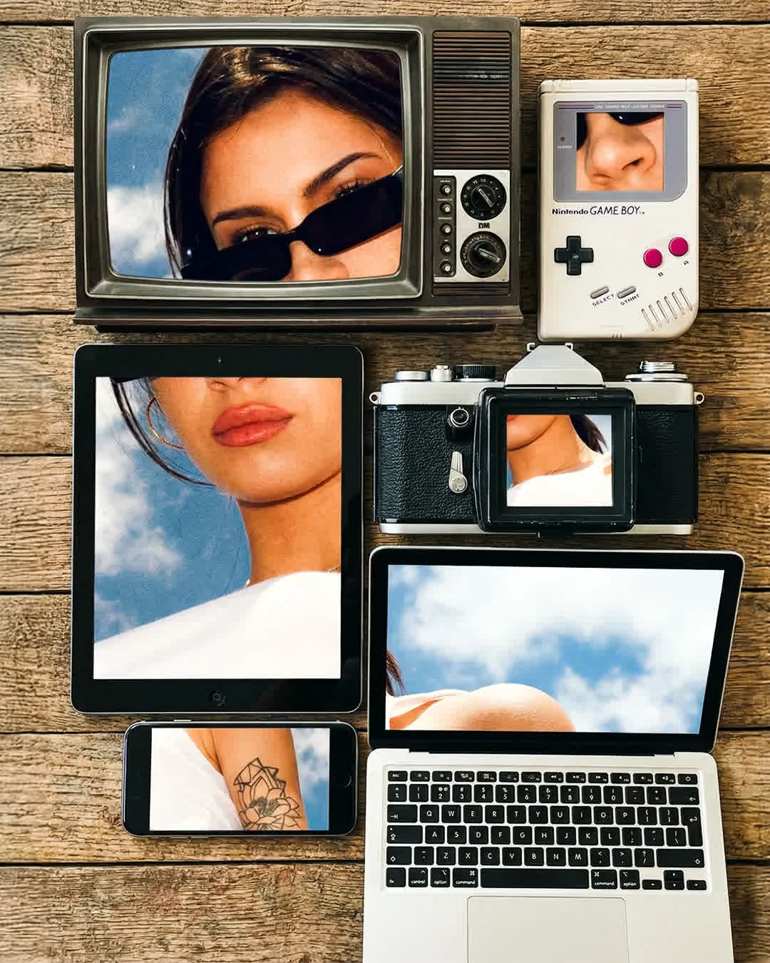 带有镜面水面的高饱和风景场景